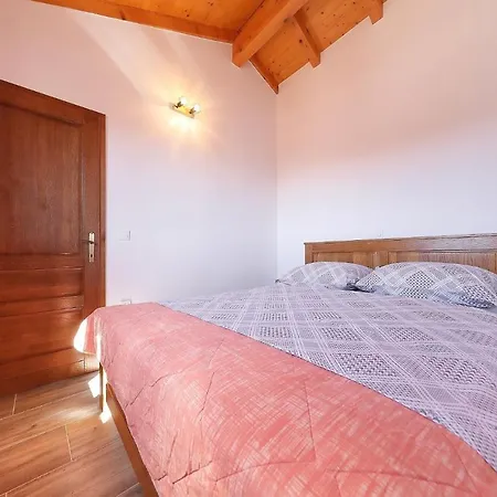 Secluded Fisherman's Cove Triluke, Pasman - 20973 Tkon