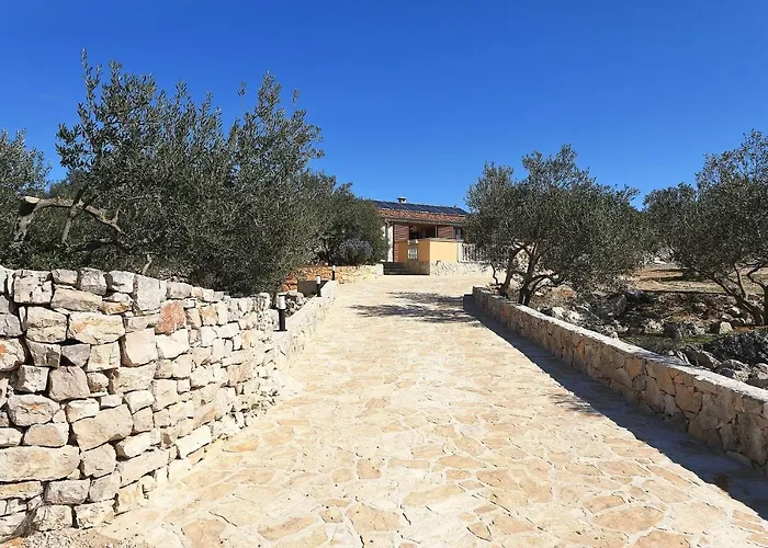 度假居 Secluded Fisherman's Cove Triluke, Pasman - 20973 特孔